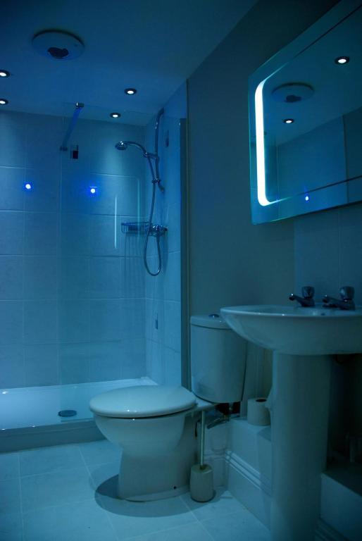 The White Hart Inn Newbury  Rom bilde